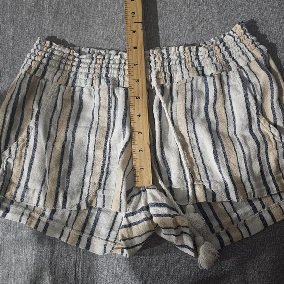 Roxy Striped Oceanside Casual Beach Lounge Shorts Smocked Waist Large - Picture 6 of 7